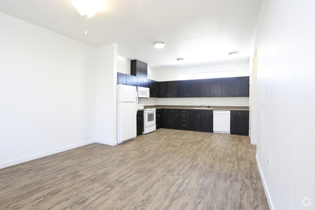 New Leaf Apartments, 1601 E Marland St, Hobbs, NM, 88240
