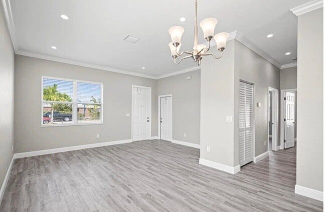 Photo - 132 NW 11th Ave