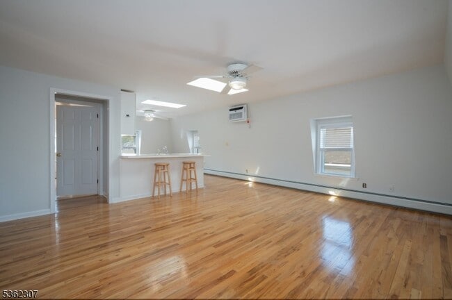 Photo - 46 Franklin Pl Unit 3
