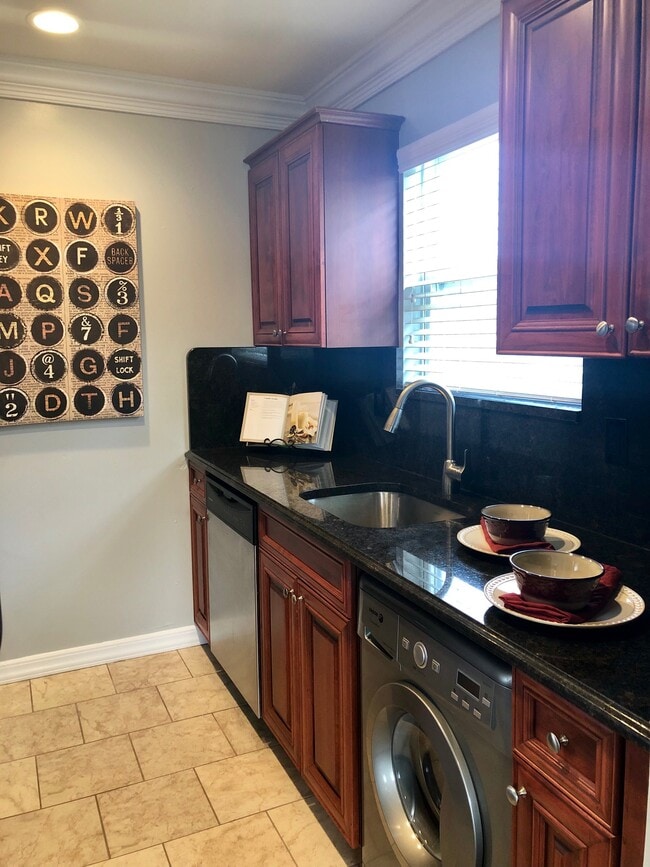 Fairfield Knolls At West Sayville Apartments West Sayville, NY