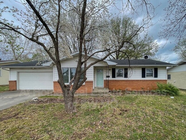 Photo - 818 N Patterson Ave House