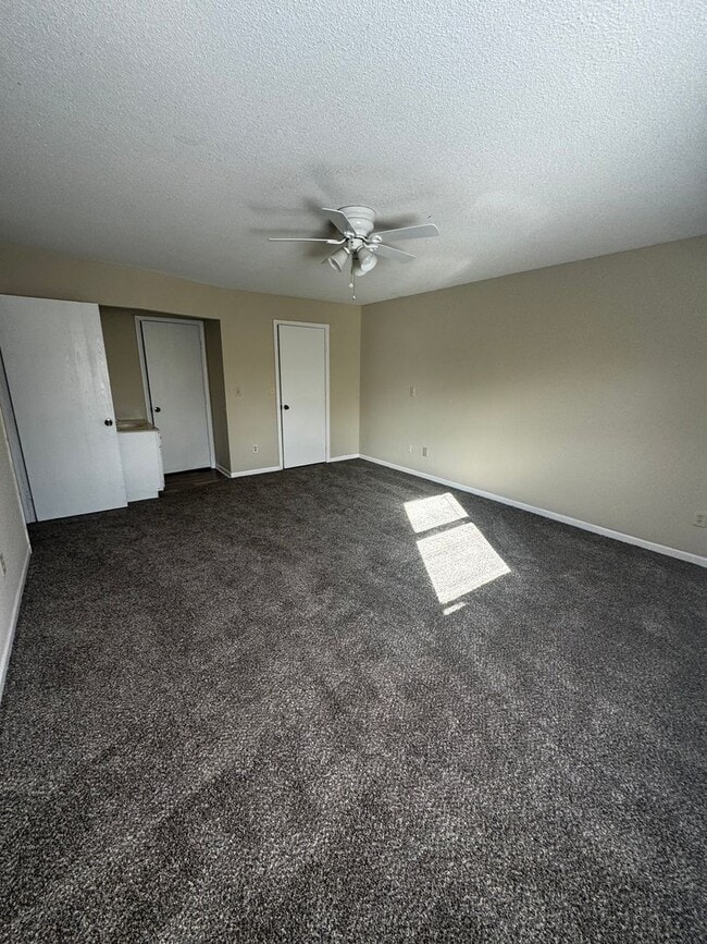 Photo - 365/367 Catherine Unit 367