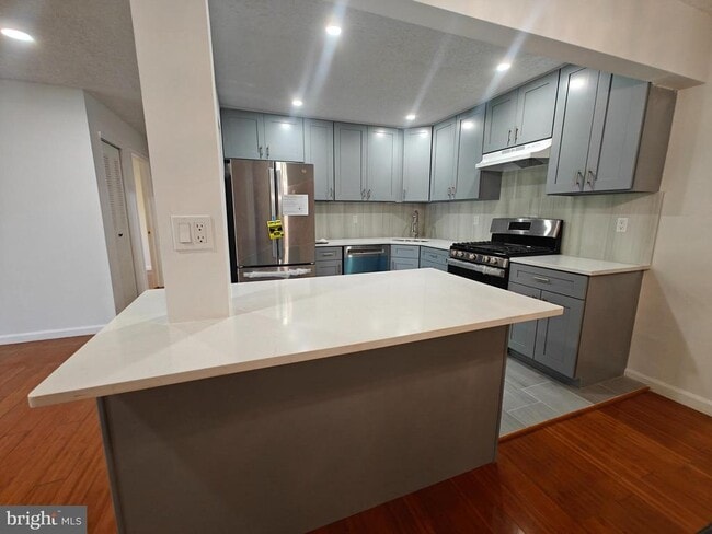 Photo - 14 Voscek Ct