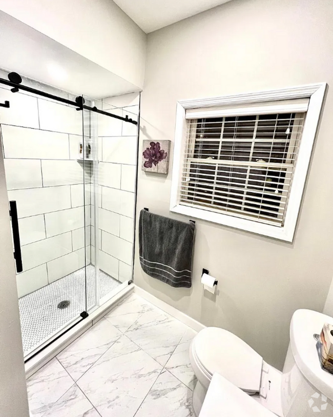 Building Photo - Rental home