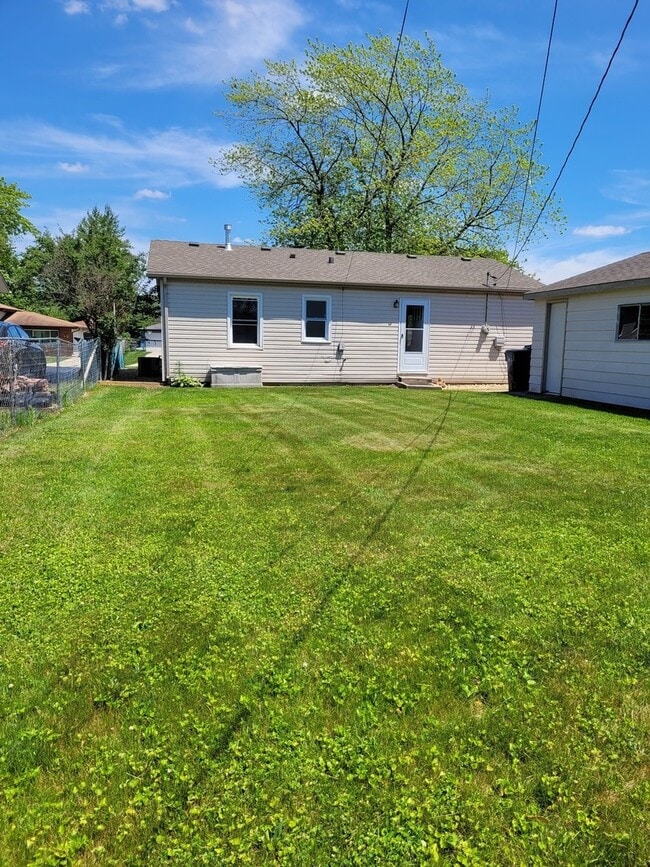 Photo - 16826 Haven Ave