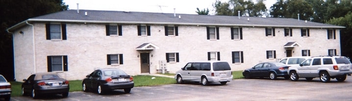Lindenwood Apartments - Lindenwood Apartments
