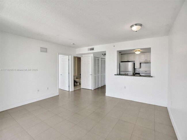 Photo - 900 SW 8th St Condo Unit 1407