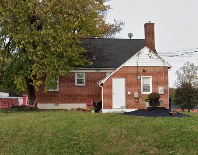 7113 Liberty Rd