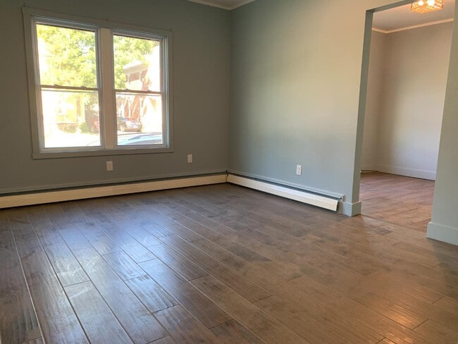 Building Photo - 420 Emmet St Rental