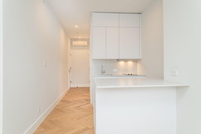 Photo - 461 Massachusetts Ave Unidad 11