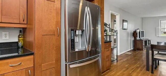 Photo - 7734 Forest Rd