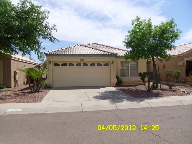 3 Bed 2 Bath in Most Desired Ahwatukee - 3 Bed 2 Bath in Most Desired Ahwatukee House