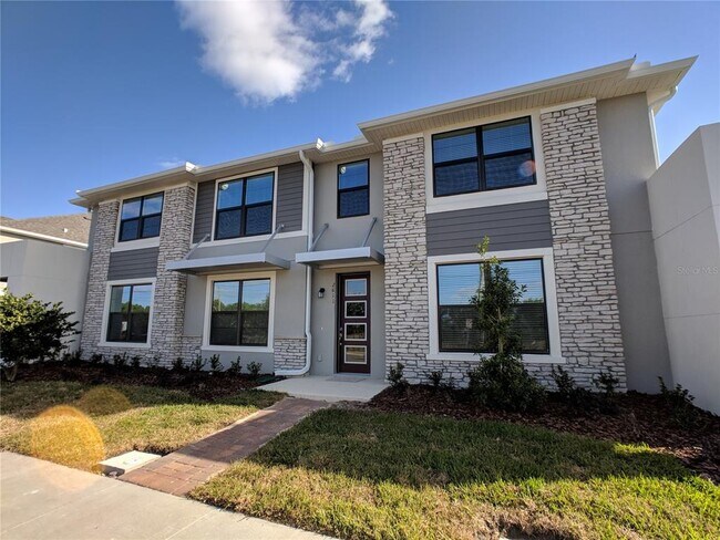 Photo - 2611 Amati Dr