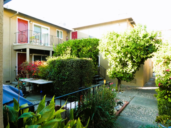 Photo - 3143 Neal Ave Unit 3