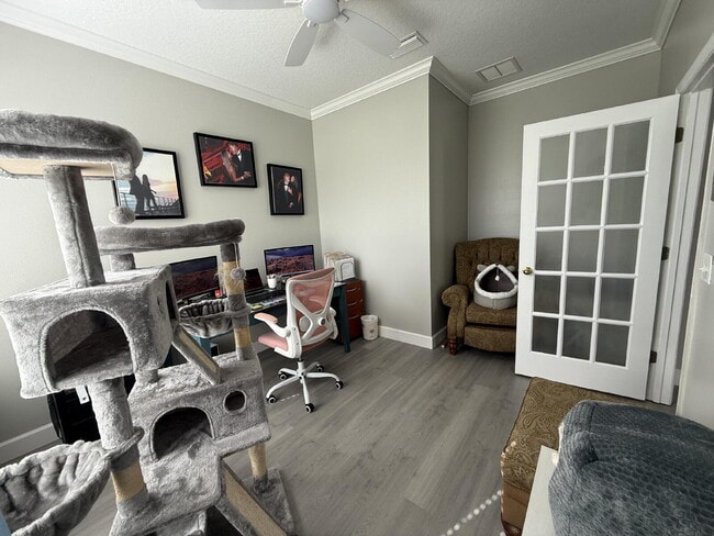 "Spacious 3-Bedroom Retreat with Bonus roo... - "Spacious 3-Bedroom Retreat with Bonus roo... Apartamento