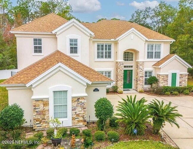 9902 Windwater Ct