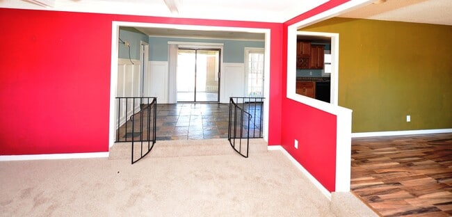 Photo - Nice Brick Ranch with Large yard!