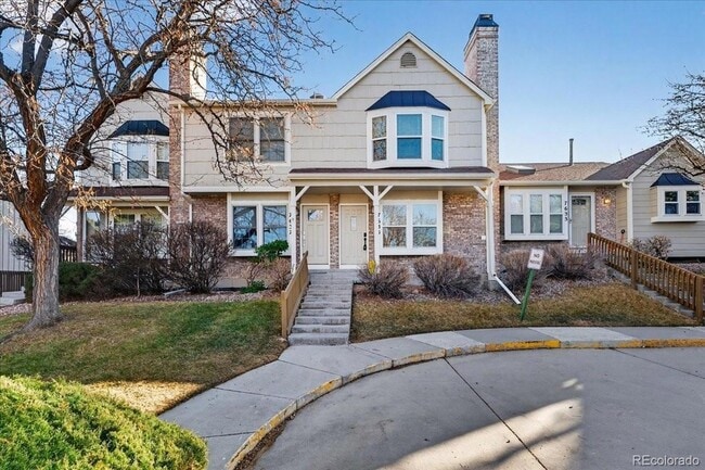 Building Photo - 7635 S Steele St Unit 39