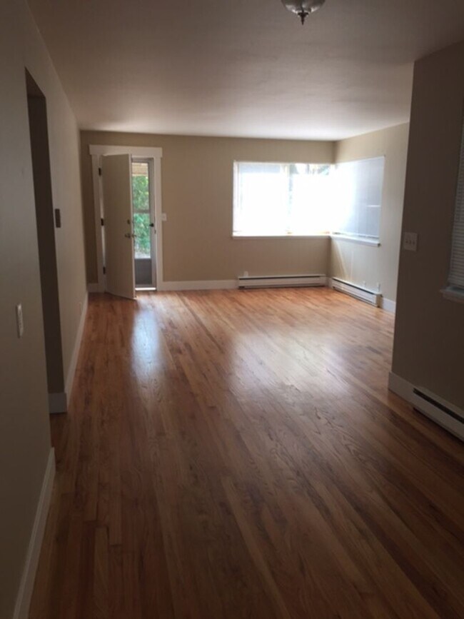 Photo - 345-347 NW 46th St Unit 347 NW 46th