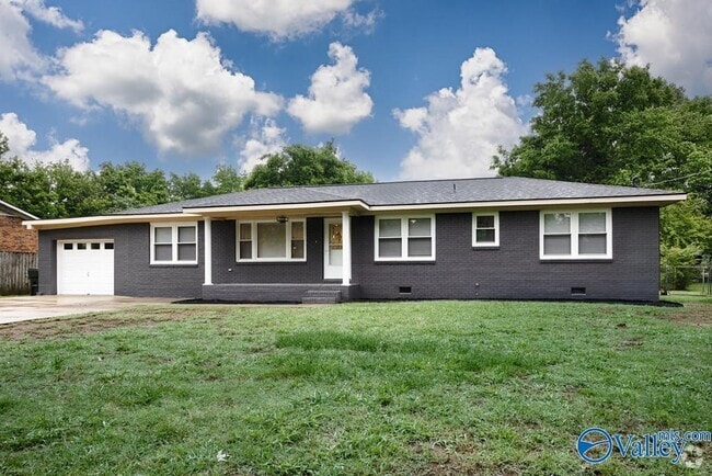 Building Photo - 117 Carol Dr Rental