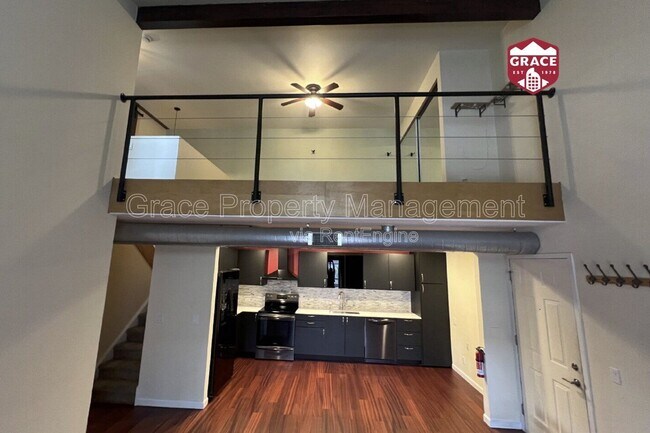 Building Photo - 3121 S Tamarac Dr Unit Apt K205