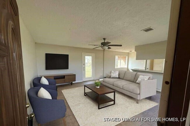 Photo - 306 Tennyson St