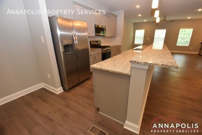 Photo - 2625 Smooth Alder St