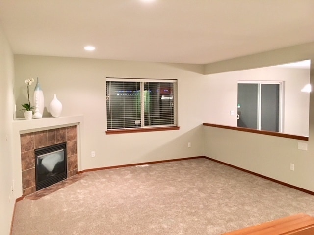 Photo - Spacious 3 Bedroom 2.5 Bathroom Home in Lake Stevens!