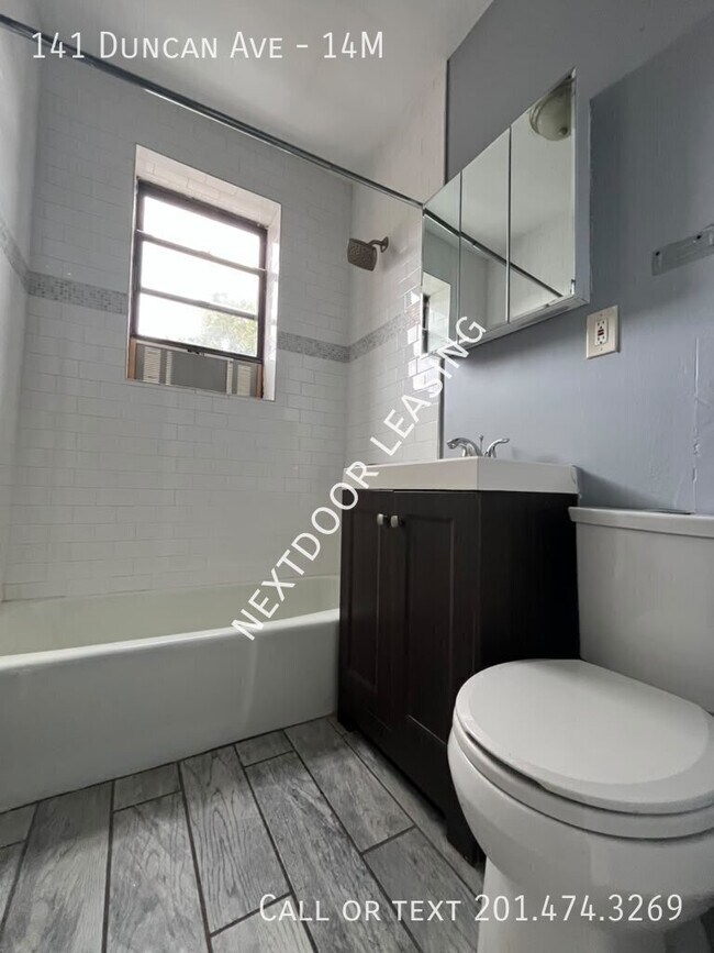 Photo - 141 Duncan Ave Unit 14M