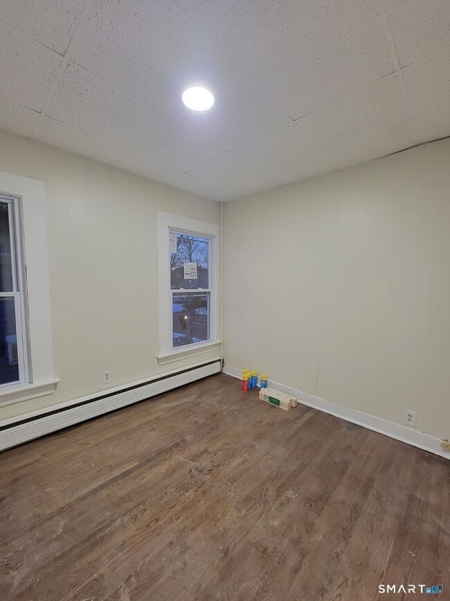 Photo - 260 Summit St Unit 2B