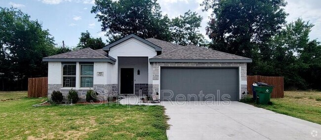 Building Photo - 1815 Wright St Rental