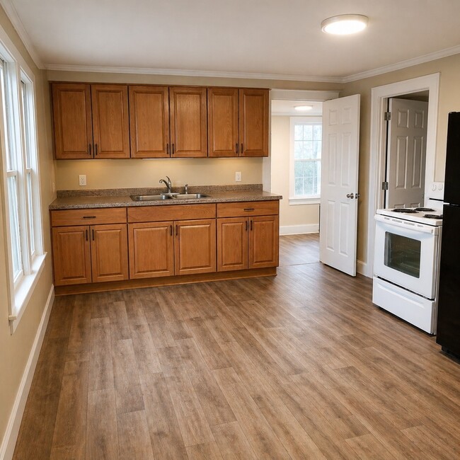 Photo - 398 Weaver St Unit 1