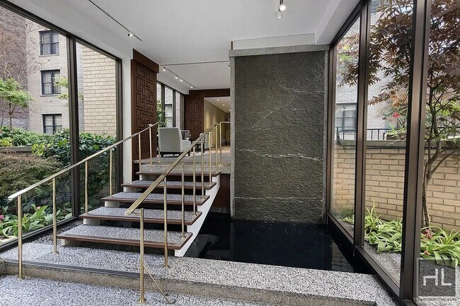 Photo - EAST 49 STREET Unit 2T