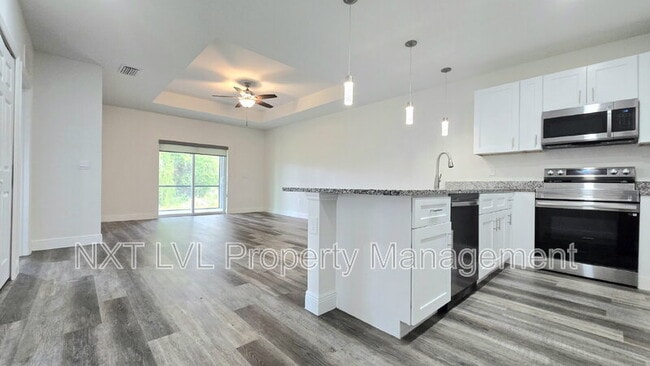 Photo - 5050 Jones Dr