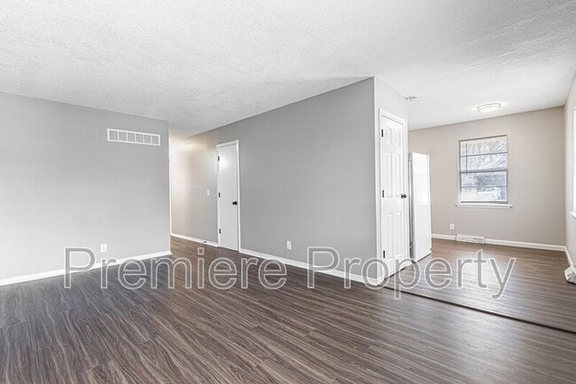 Photo - 14834 E Nickell Ave