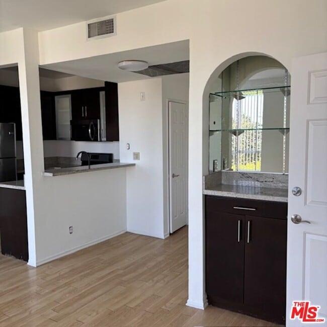 Photo - 884 Palm Ave Unit 301