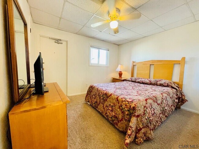 Photo - 907 Old Scalp Ave