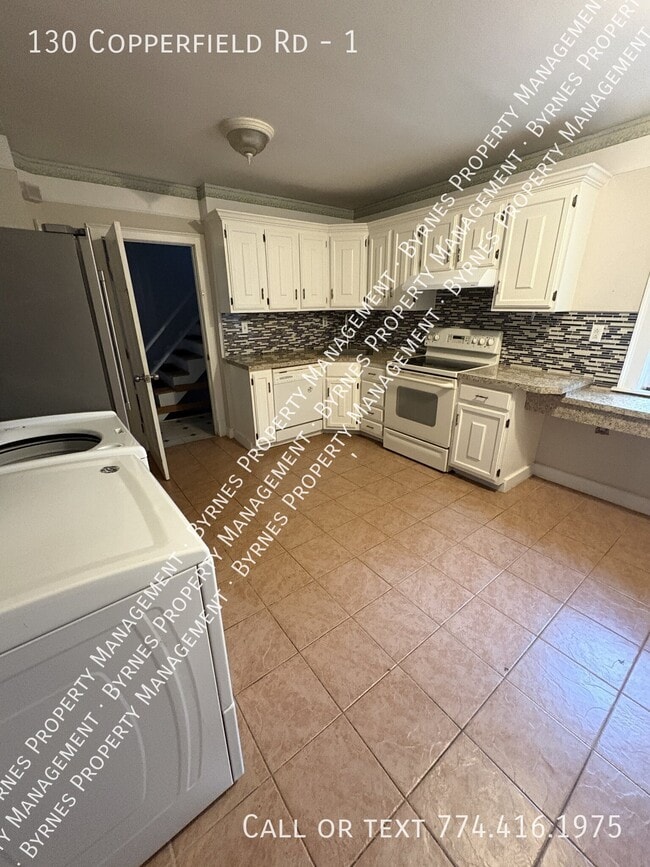Photo - 130 Copperfield Rd Unit 1
