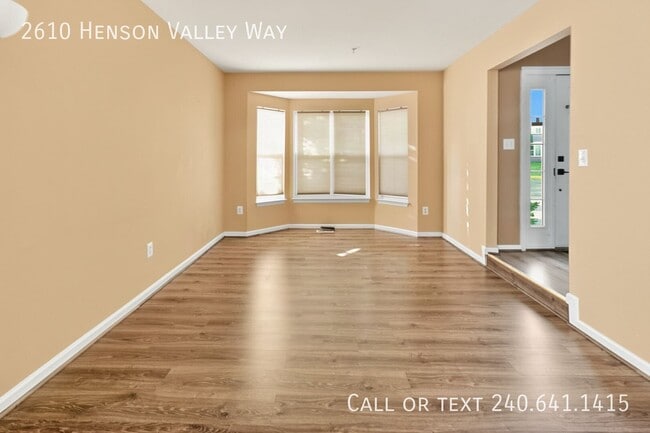 Photo - 2610 Henson Valley Way