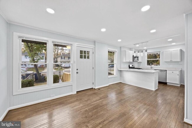 Photo - 8135 Allendale Dr