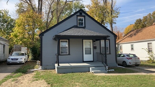 Photo - 619 N Gettysburg Ave House