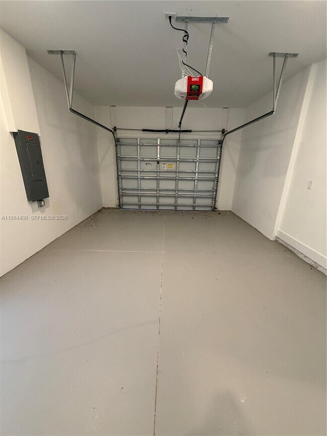 Photo - 4719 28th St SW