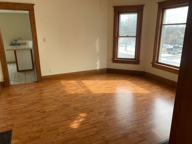 4 bedroom 1.5 bath house in Tama Iowa - 4 bedroom 1.5 bath house in Tama Iowa