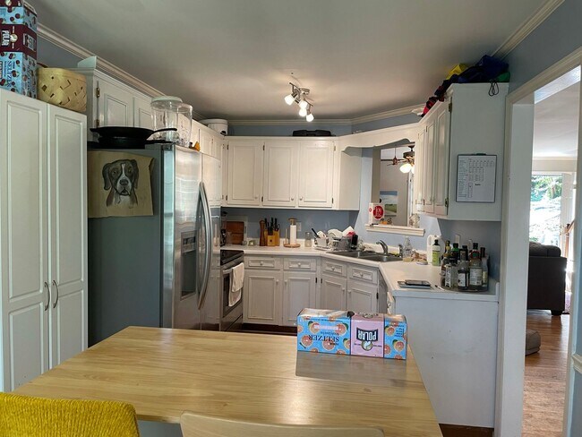 Photo - Three Bedroom Available on Eastside