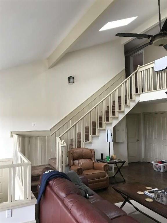 Photo - 550 Deering Rd NW