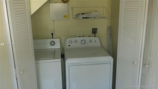 Photo - 13433 SW 62nd St Unit 5