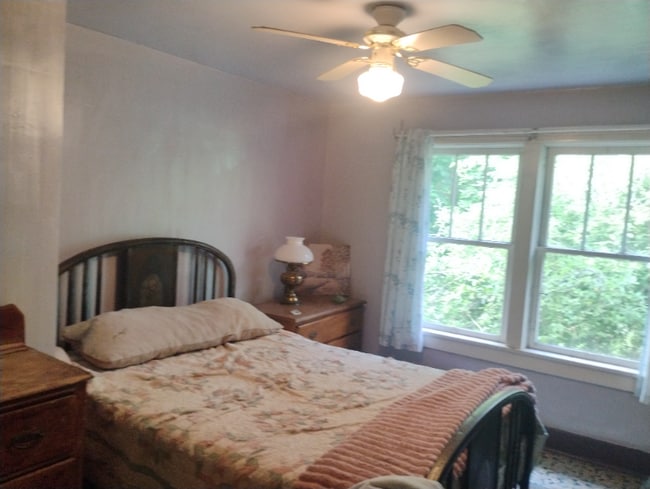 Photo - 121 Elm St Apartment Unit 1