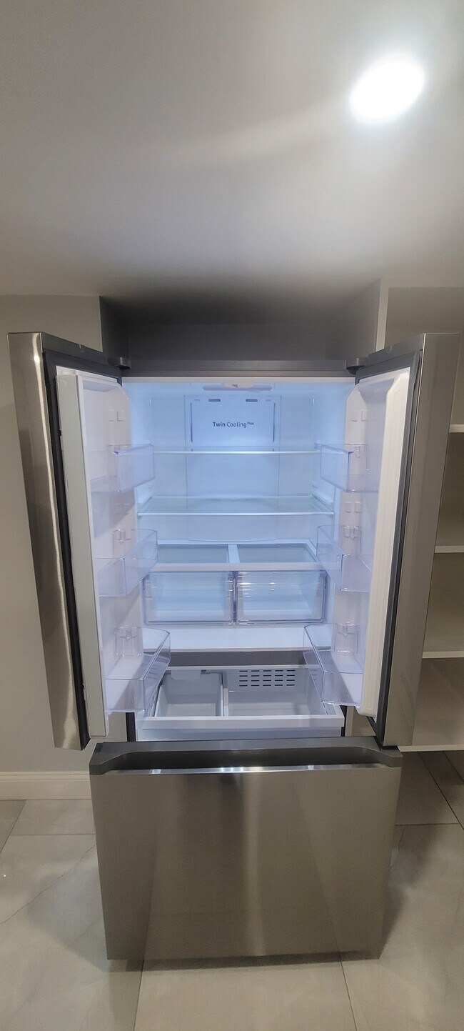 Photo - 34 Waverly St Unit 34 Waverly Street