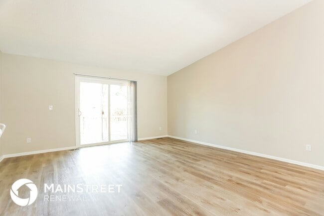 Photo - 5690 S Netherland St