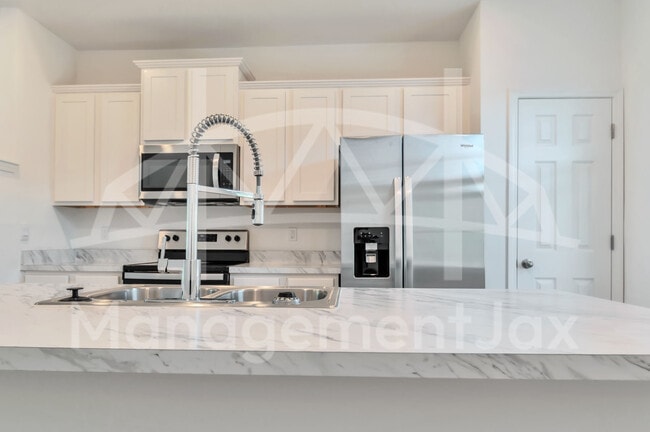 Photo - 8369 Zenith Cir